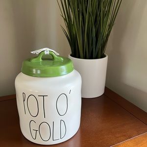 Rae Dunn Pot of Gold Canister